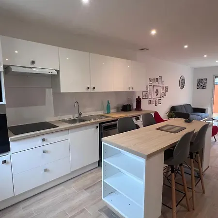 Διαμέρισμα Maison 4 Chambres Avec Sdb - Wc Privatifs 114 M2 *
